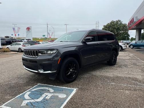 2023 Jeep Grand Cherokee L Laredo