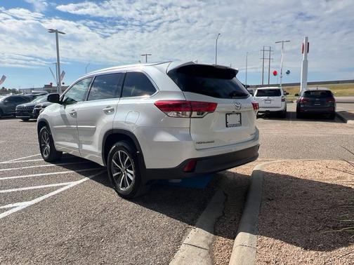 2017 Toyota Highlander XLE