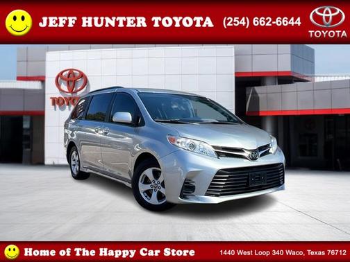 2020 Toyota Sienna LE