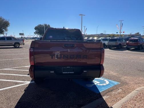 2025 Toyota Tundra CrewMax 5.5' Bed (Natl)