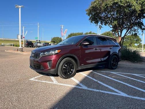2020 Kia Sorento LX