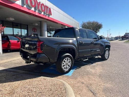 2025 Toyota Tacoma SR5