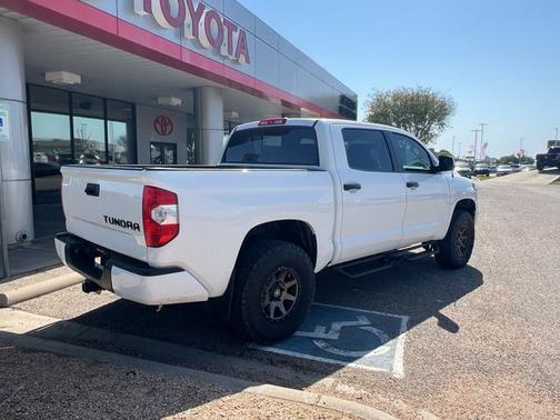 2019 Toyota Tundra SR5