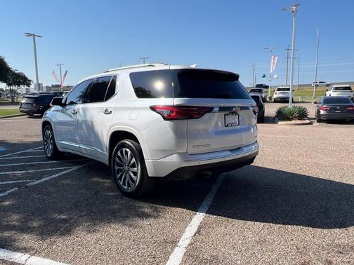 2022 Chevrolet Traverse Premier