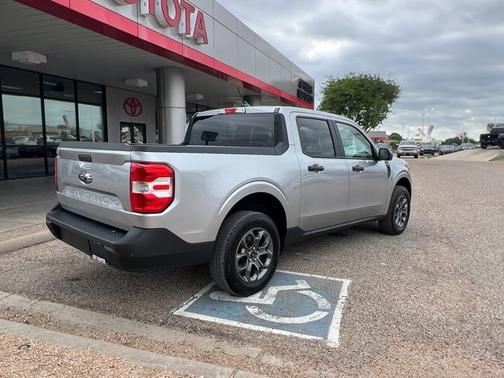 2023 Ford Maverick 2WD XLT SuperCrew