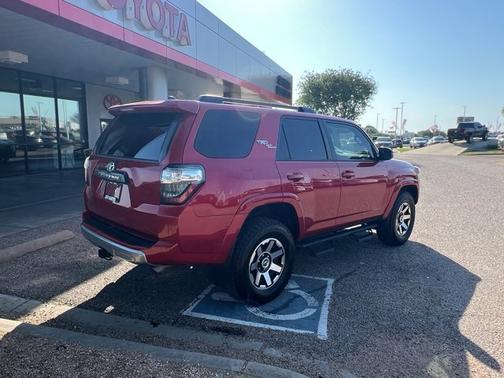 2022 Toyota 4Runner TRD Off Road