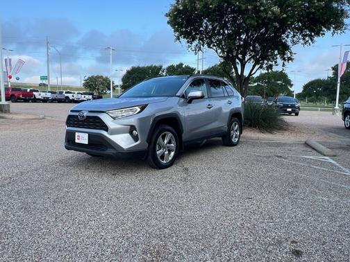 2021 Toyota RAV4 Hybrid XLE Premium