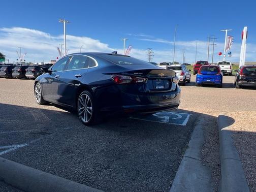 2022 Chevrolet Malibu LT