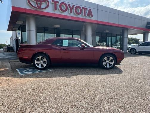 2019 Dodge Challenger SXT