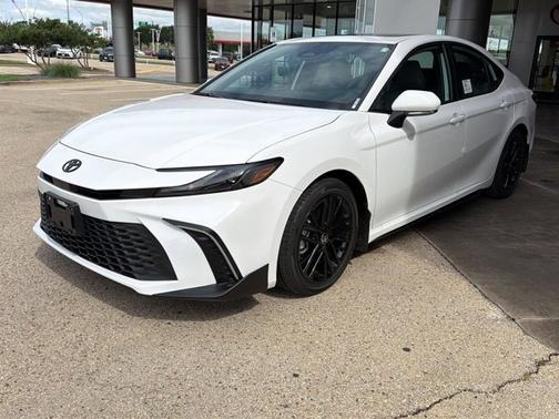 Ice Cap 2026 Toyota Camry SE