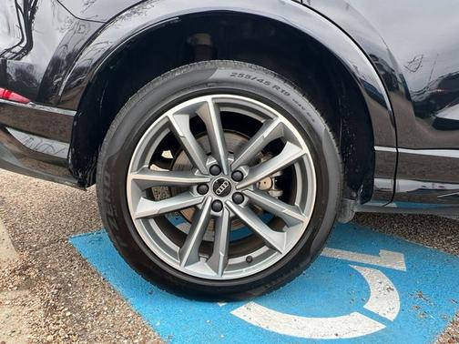 2023 Audi Q3 S line Premium Plus