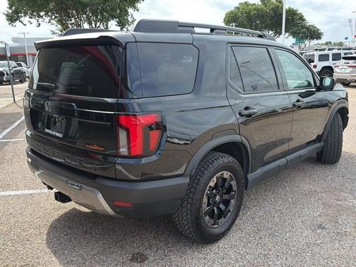 Crystal Black Pearl 2026 Honda Passport TrailSport Elite