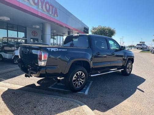 2022 Toyota Tacoma TRD Sport