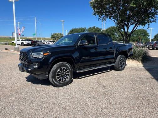 2022 Toyota Tacoma TRD Sport