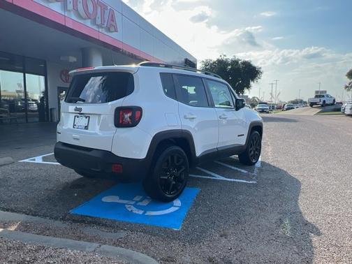 2023 Jeep Renegade Altitude