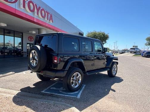 2020 Jeep Wrangler Unlimited Sahara