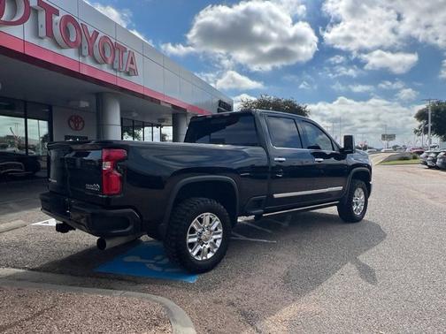 2024 Chevrolet Silverado 2500 High Country