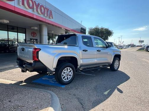 2025 Toyota Tacoma SR