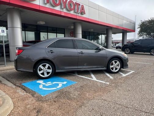 2013 Toyota Camry SE