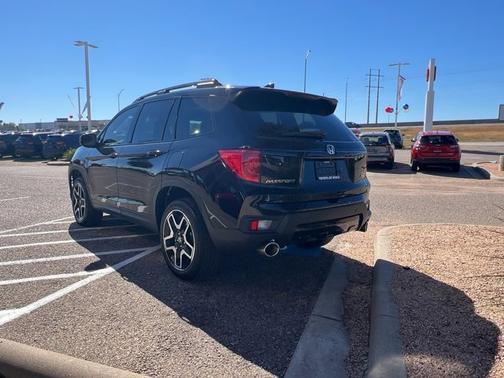 2023 Honda Passport Elite