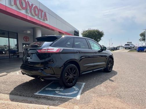 2021 Ford Edge ST-Line AWD