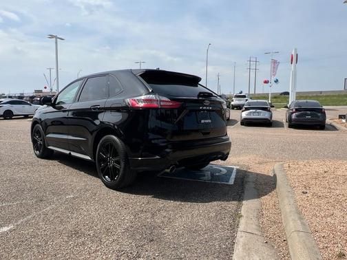 2021 Ford Edge ST-Line AWD