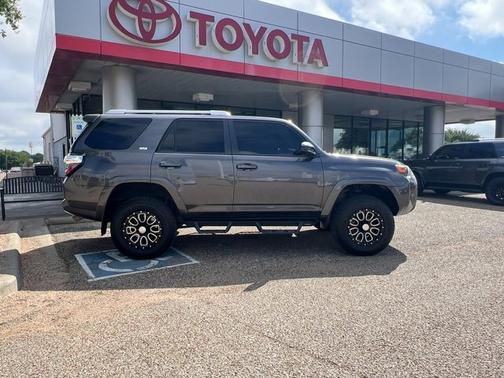 2017 Toyota 4Runner SR5