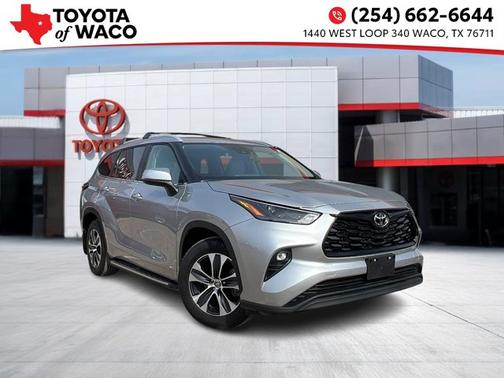 2025 Toyota Highlander Hybrid XLE
