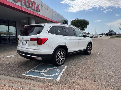 2016 Honda Pilot Elite