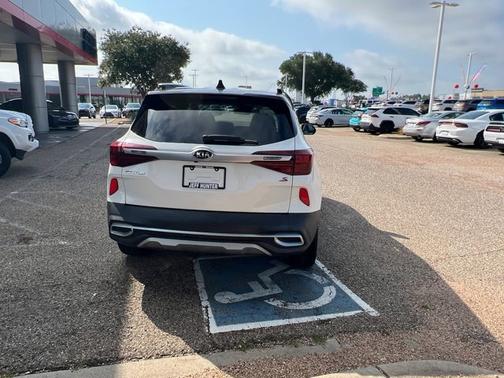 2021 Kia Seltos S