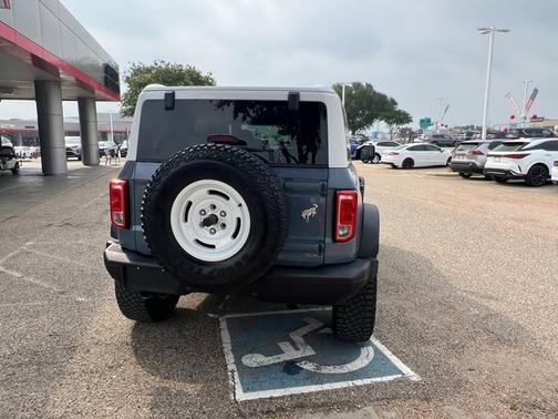 2023 Ford Bronco Heritage Edition