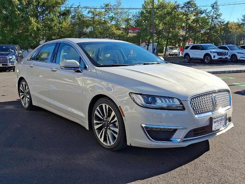 2019 Lincoln MKZ Reserve II