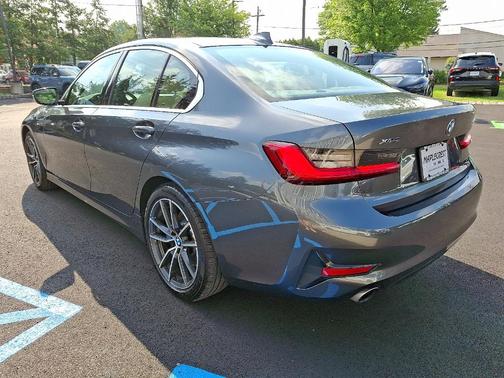 2020 BMW 330 i xDrive