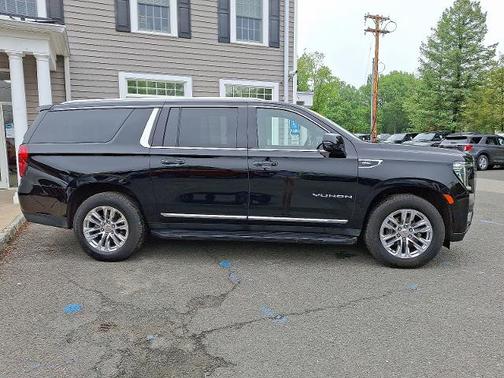 2021 GMC Yukon XL SLT