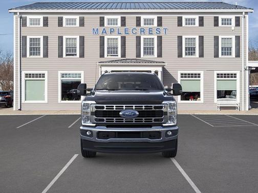 2025 Ford F-350 XLT