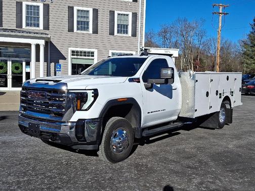 2024 GMC Sierra 3500 SLE