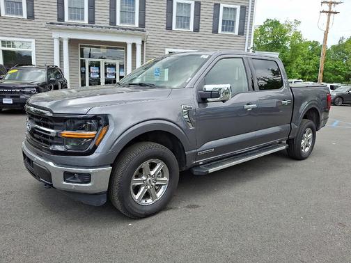 Carbonized Gray Metallic 2025 Ford F-150 XLT