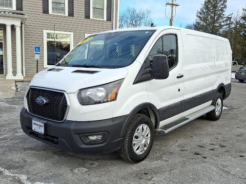 2024 Ford Transit-250 