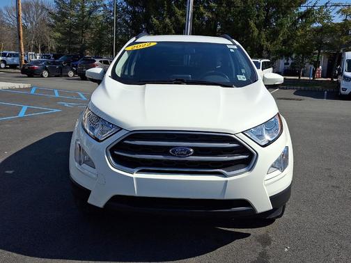 Diamond White 2022 Ford EcoSport SE