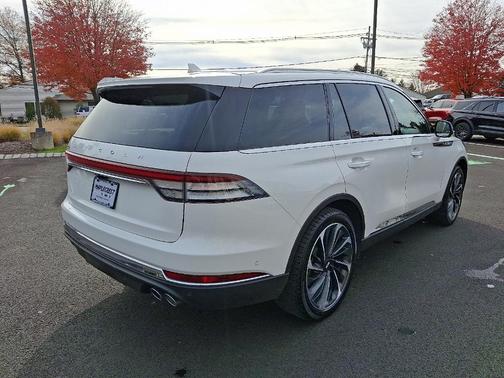 2022 Lincoln Aviator Reserve AWD