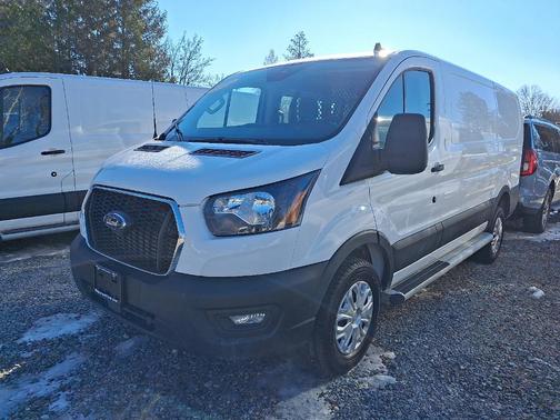 2024 Ford Transit-250 