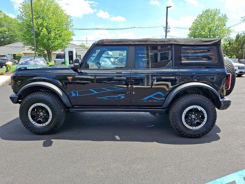 2021 Ford Bronco BADLANDS