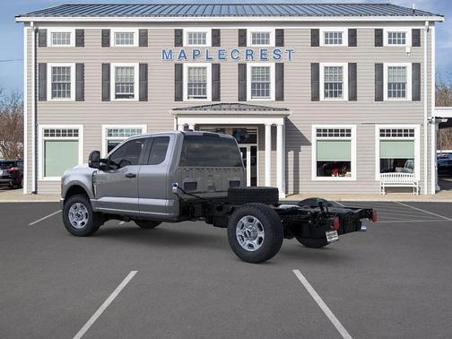 2026 Ford F-350 XLT