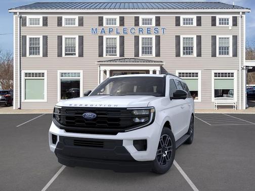 Star White 2026 Ford Expedition Active