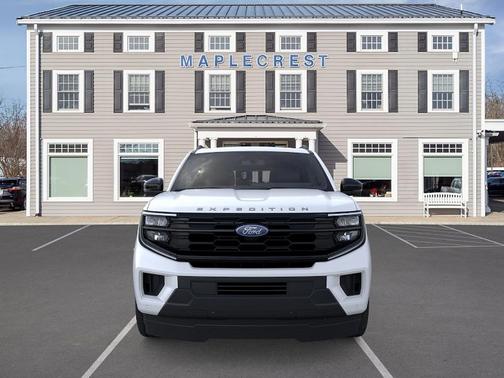 Star White 2026 Ford Expedition Active