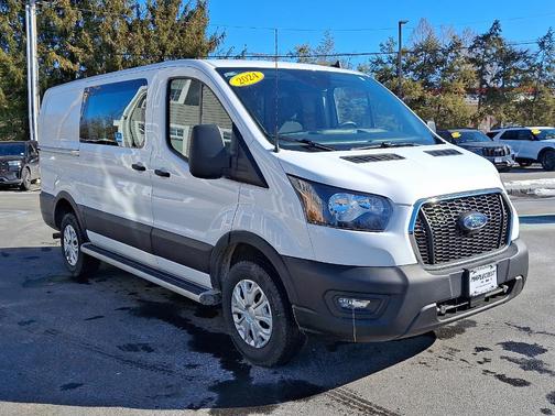 2024 Ford Transit-250 