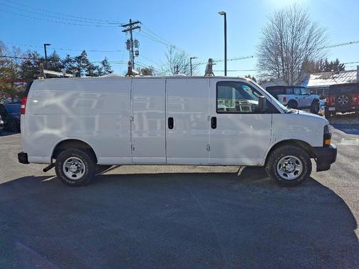 2018 Chevrolet Express 2500 Work Van