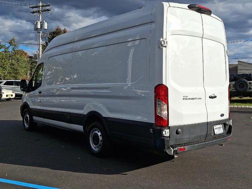 2023 Ford Transit-250 Base