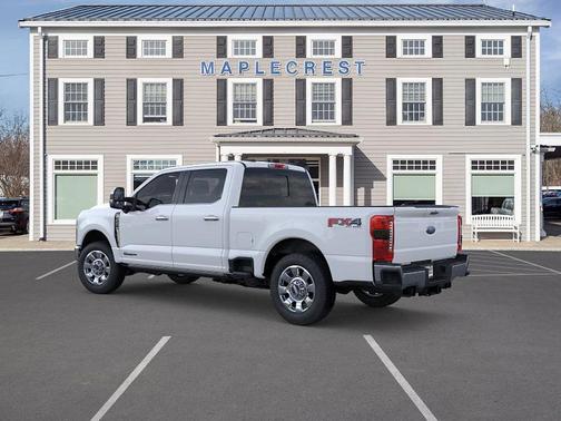 Oxford White 2026 Ford F-350 Lariat Super Duty