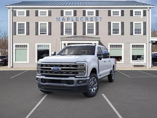 Oxford White 2026 Ford F-350 Lariat Super Duty